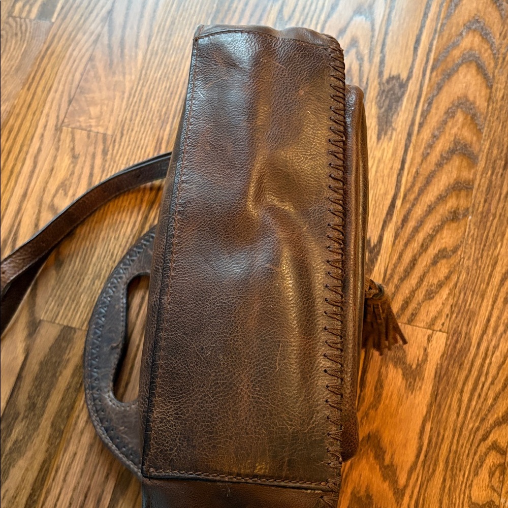 Patricia Nash brown tooled  leather western purse with tassel - Picture 8 of 14